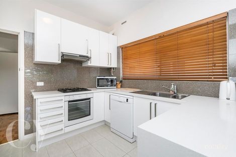 4/120 Marine Pde, Cottesloe, WA 6011