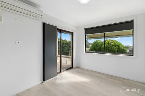 Property photo of 32 Bowen Street Camperdown VIC 3260