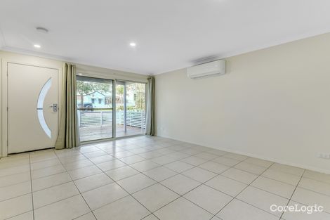 Property photo of 20 Creekside Drive Springfield Lakes QLD 4300