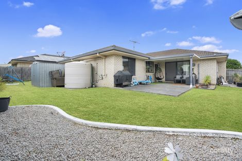 Property photo of 21 Wayland Circuit Morayfield QLD 4506