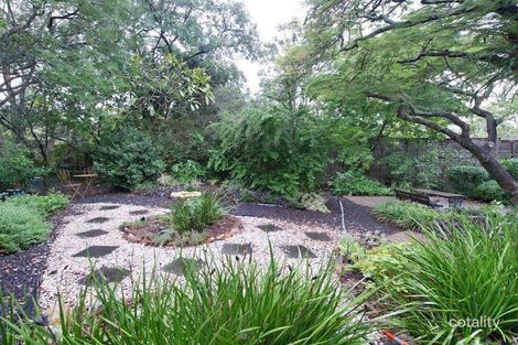 43 Coverdale St, Indooroopilly, QLD 4068