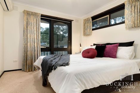 Property photo of 23 Glenister Drive Eltham VIC 3095