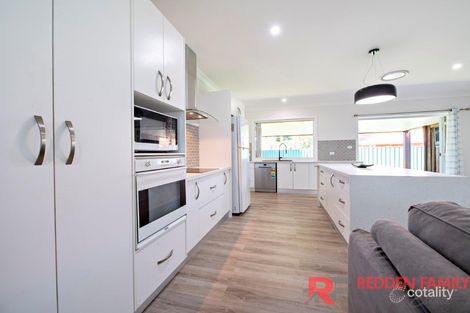 Property photo of 17 Beveridge Crescent Dubbo NSW 2830