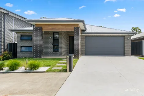 45 Honeycomb St, Horsley, NSW 2530