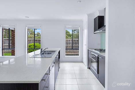 Property photo of 15 Juliet Avenue Tarneit VIC 3029