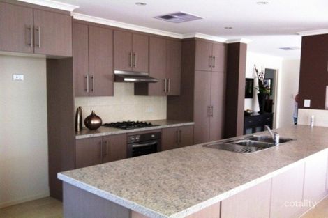 Property photo of 27 Corrimal Avenue Noarlunga Downs SA 5168