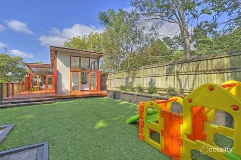 35 Farm St, Newmarket, QLD 4051