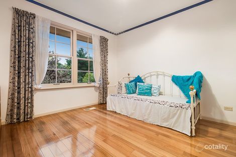 Property photo of 2-4 Frogmore Crescent Park Orchards VIC 3114