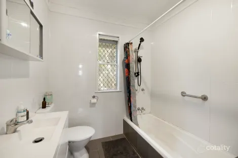 Property photo of 28 Isabel Street Toowoomba City QLD 4350