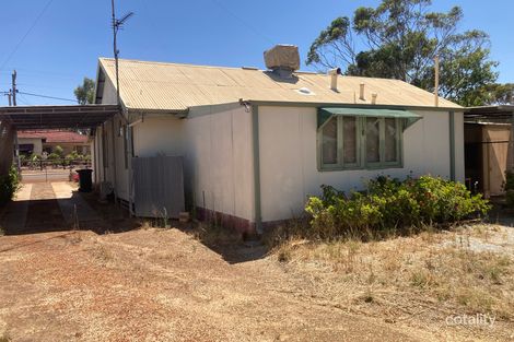 Property photo of 37 Piesse Street Wyalkatchem WA 6485