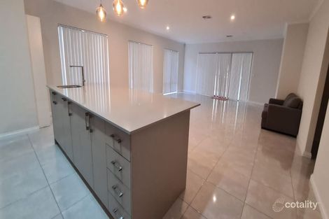 68 Huntington Pkwy, Landsdale, WA 6065