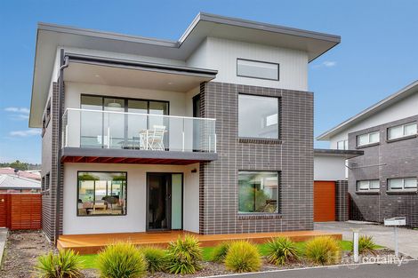 Property photo of 11 Duval Drive Old Beach TAS 7017