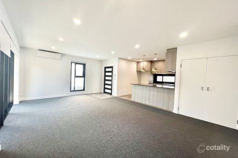 Property photo of 5 Kitava Place Glenfield NSW 2167