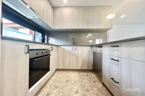 Property photo of 5 Kitava Place Glenfield NSW 2167