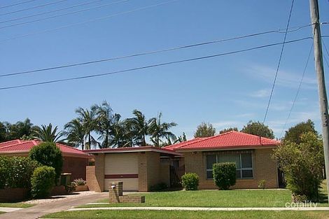 42 Broadwater St, Runaway Bay, QLD 4216