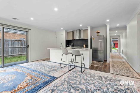 Property photo of 3 Jackwood Drive Clyde North VIC 3978