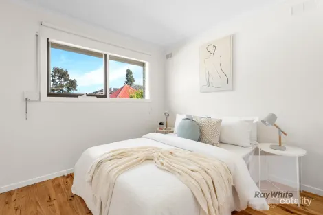 Property photo of 8 Merryn Close Bundoora VIC 3083