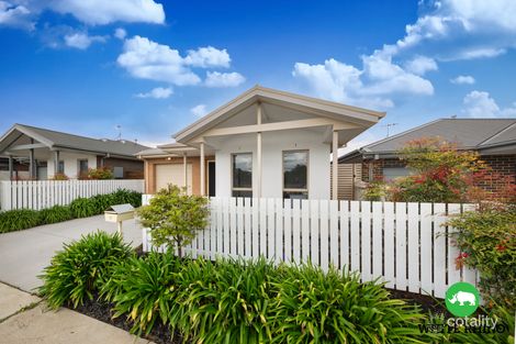 Property photo of 9 Daniel Street Googong NSW 2620