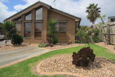 Property photo of 2/4 Birdie Court North Geelong VIC 3215