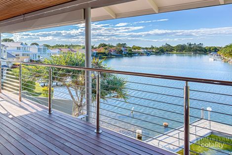 25 Shorehaven Dr, Noosaville, QLD 4566