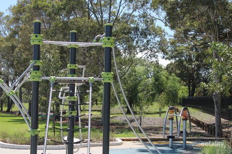 109 Jones Ave, Potts Hill, NSW 2143