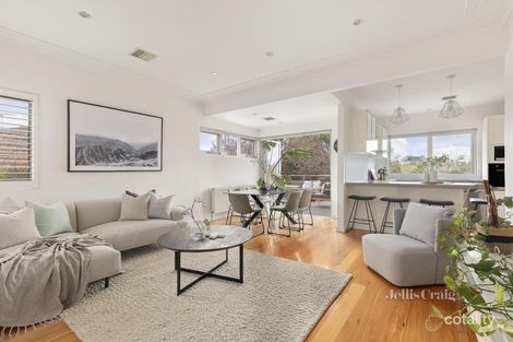 Property photo of 60 Hillsyde Parade Strathmore VIC 3041