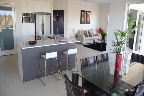 Property photo of 167 Saturn Crescent Bridgeman Downs QLD 4035