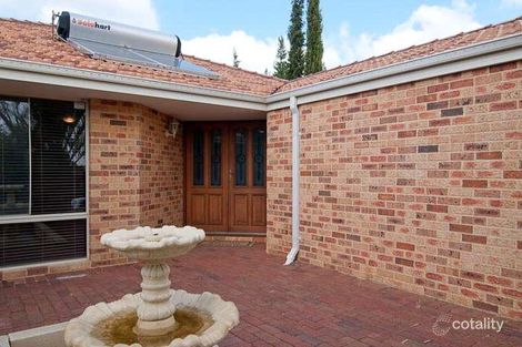 Property photo of 27 Fordham Drive Swan View WA 6056