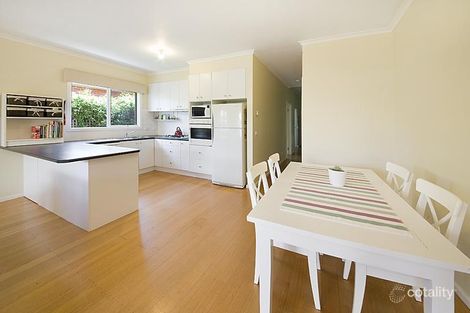Property photo of 22B Wattle Avenue Glen Huntly VIC 3163