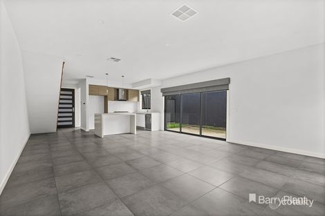 Property photo of 43 Nobility Road Craigieburn VIC 3064