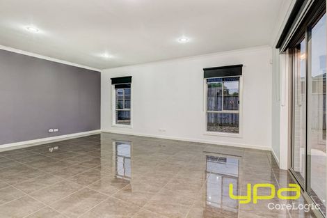 Property photo of 21 Yellowbox Way Brookfield VIC 3338