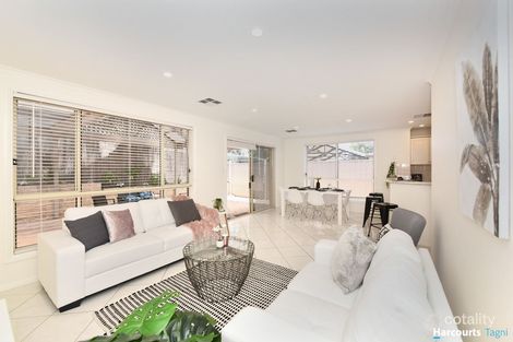 5 Benacre Cl, Happy Valley, SA 5159