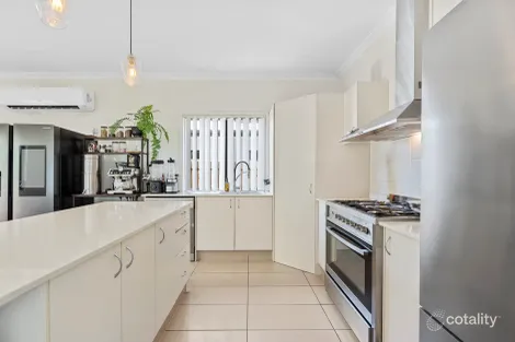 Property photo of 9 Laura Place Varsity Lakes QLD 4227