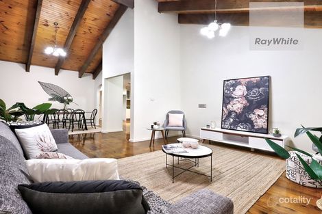 Property photo of 4 Lyre Court Gladstone Park VIC 3043