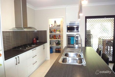 Property photo of 39 City View Crescent Mooroobool QLD 4870