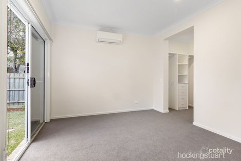 Property photo of 2/27 Linden Street Blackburn VIC 3130