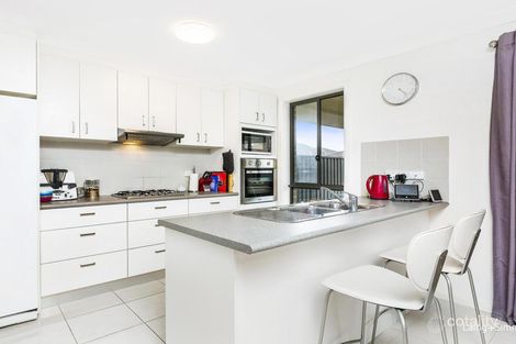 Property photo of 23 Taradale Drive Ropes Crossing NSW 2760