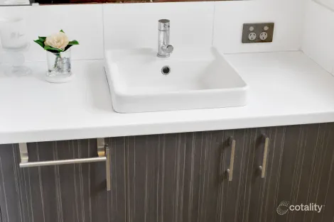 Property photo of 10 Temptation Drive Jindalee WA 6036