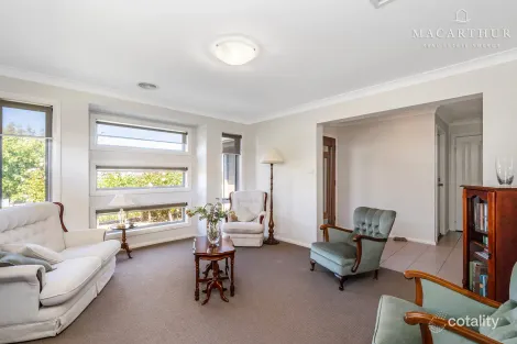 Property photo of 50 Franklin Drive Estella NSW 2650