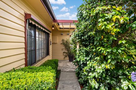 Property photo of 4 Gibcoe Street Greensborough VIC 3088
