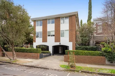 5/8 Robe St, St Kilda, VIC 3182