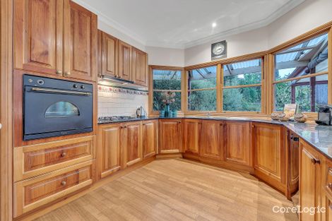 Property photo of 2 Bannon Avenue Sunbury VIC 3429