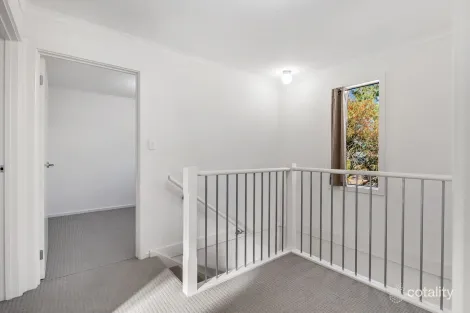 Property photo of 5 Parkside Walk Smithfield Plains SA 5114