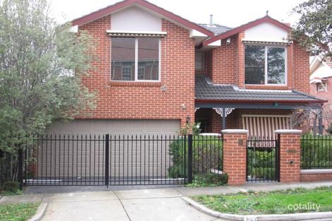 Property photo of 2/21 Peate Avenue Glen Iris VIC 3146