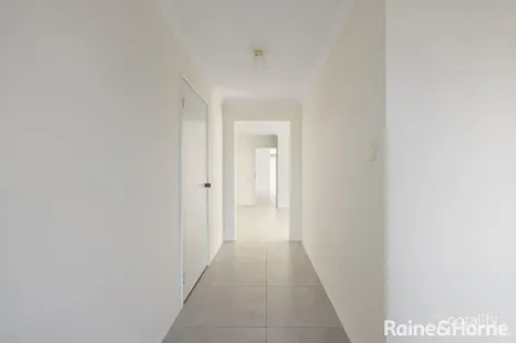 Property photo of 7 Stuarts Way Tanilba Bay NSW 2319
