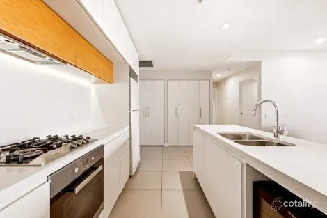 Property photo of 20611/37D Harbour Road Hamilton QLD 4007