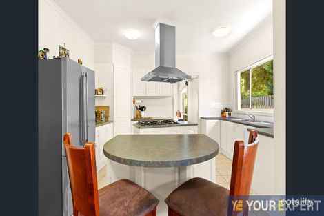 Property photo of 49 John Fisher Drive Berwick VIC 3806