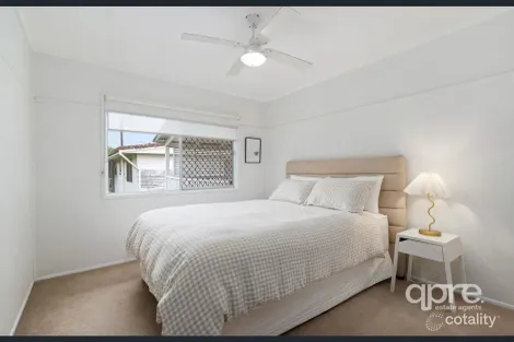 Property photo of 404 Watson Road Acacia Ridge QLD 4110