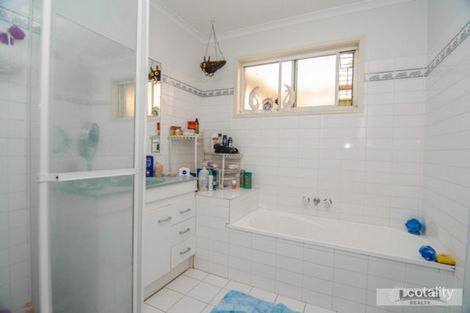 Property photo of 2/42 River Oak Drive Helensvale QLD 4212