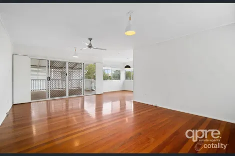 Property photo of 404 Watson Road Acacia Ridge QLD 4110